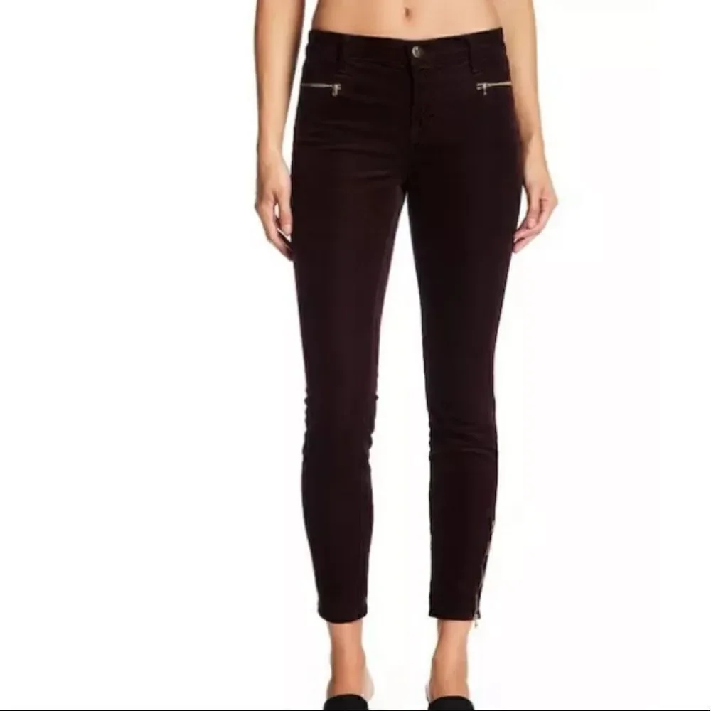 J BRAND Skinny Leg blackberry Corduroy